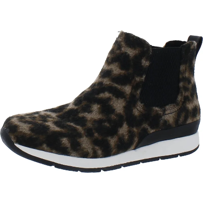 B.O.C. Womens Casual Leopard Print Ankle Boots