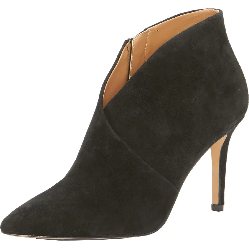 Jessica Simpson Women's Layra Deep V Heeled Ankle Bootie